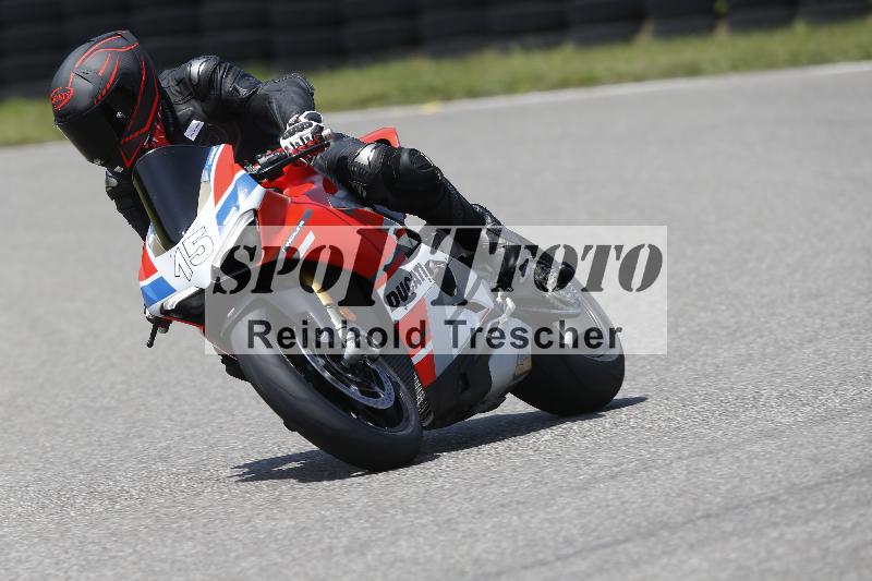 /27 12.06.2025 Ducati Schweiz Trackday Warmup  ADR/gruen-vert/15